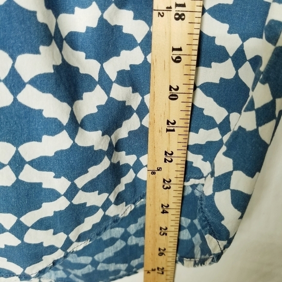 J. Crew Peasant Top Tie Neck Blue White Geometric Design‎ Cotton Size 10 EUC - Picture 11 of 12